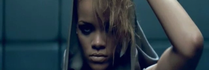 Rihanna_RussianRoulette-DirectorsCut_1200
